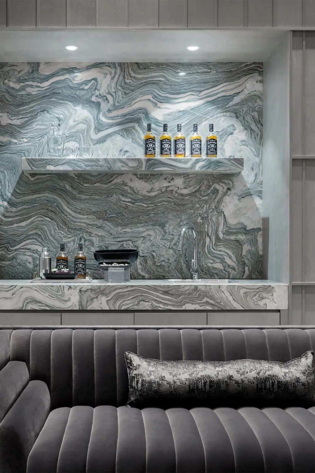 现代简约风格别墅室内设计家装案例-背景墙 现代简约风格别墅室内设计家装案例-背景墙