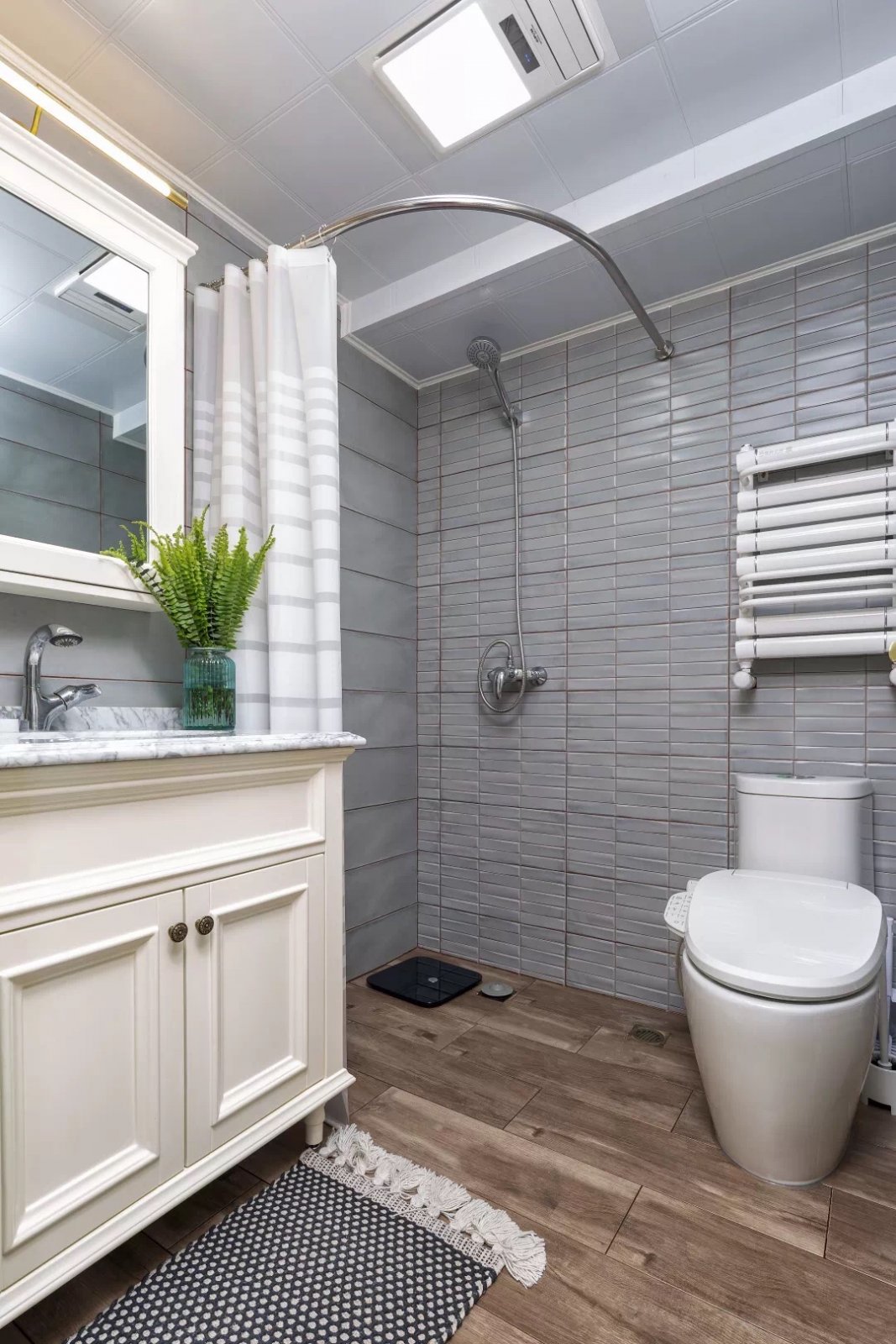 欧式现代风格家装设计室内装修效果图-卫生间 欧式现代风格家装设计室内装修效果图-卫生间